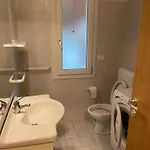 In 49968 Apartman *